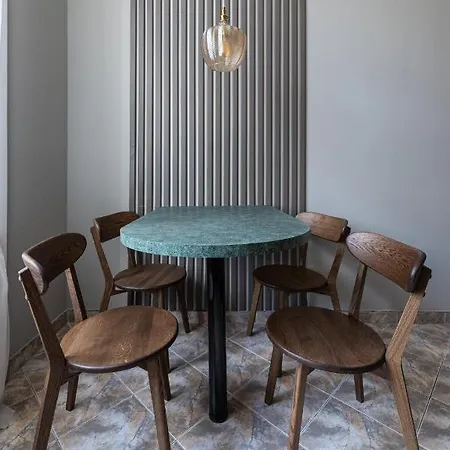 3 On Galytska 아파트 *