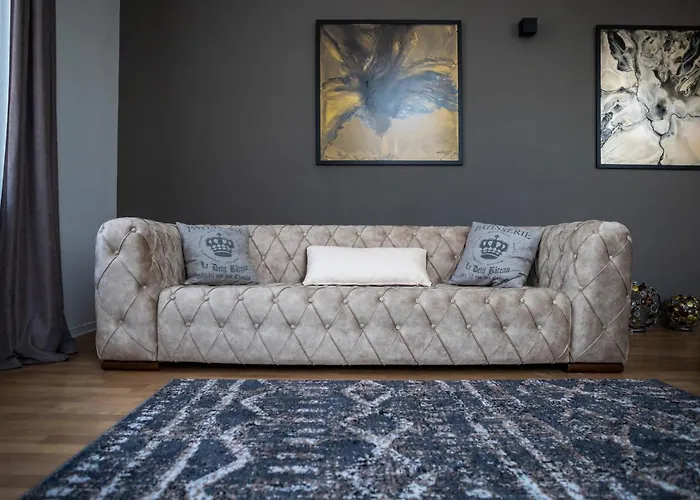 3 On Galytska Apartamento *